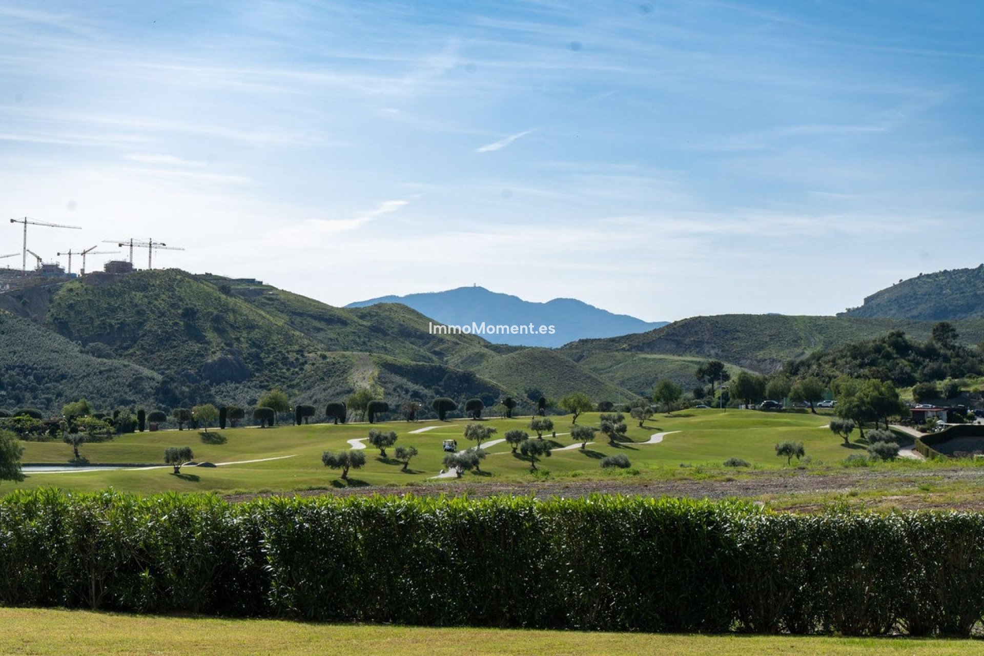 Resale - Apartment - Benahavís - Los Arqueros