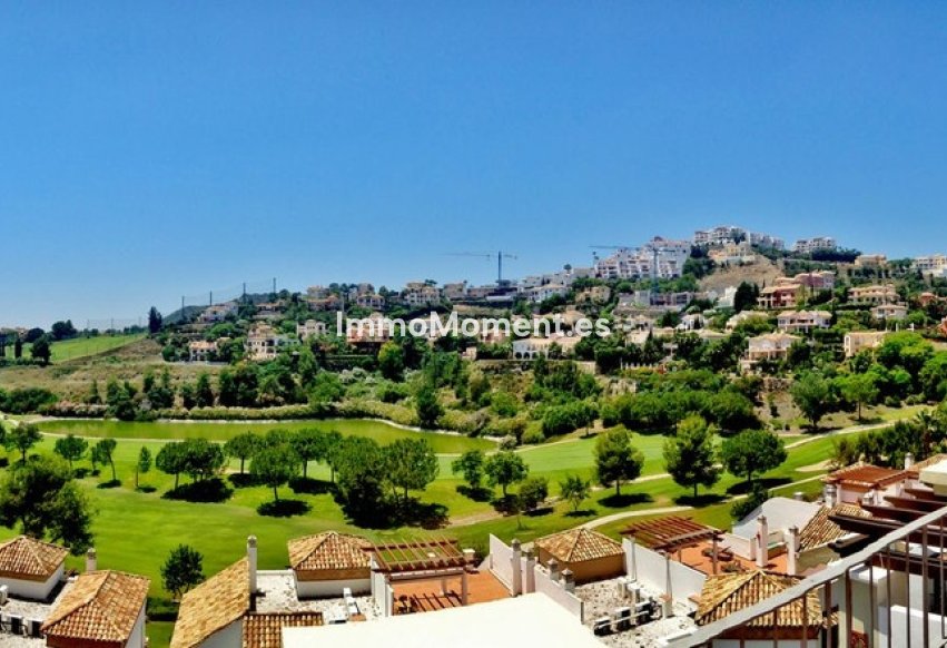 Resale - Apartment - Benahavís - Los Arqueros