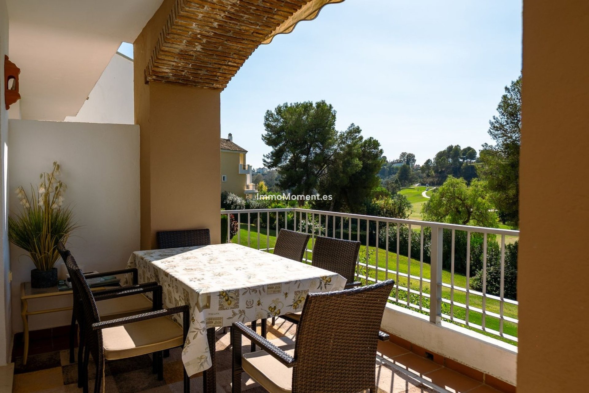 Resale - Apartment - Benahavís - Los Arqueros