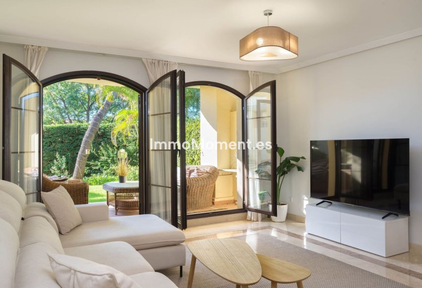 Resale - Apartment - Benahavís - Los Arqueros