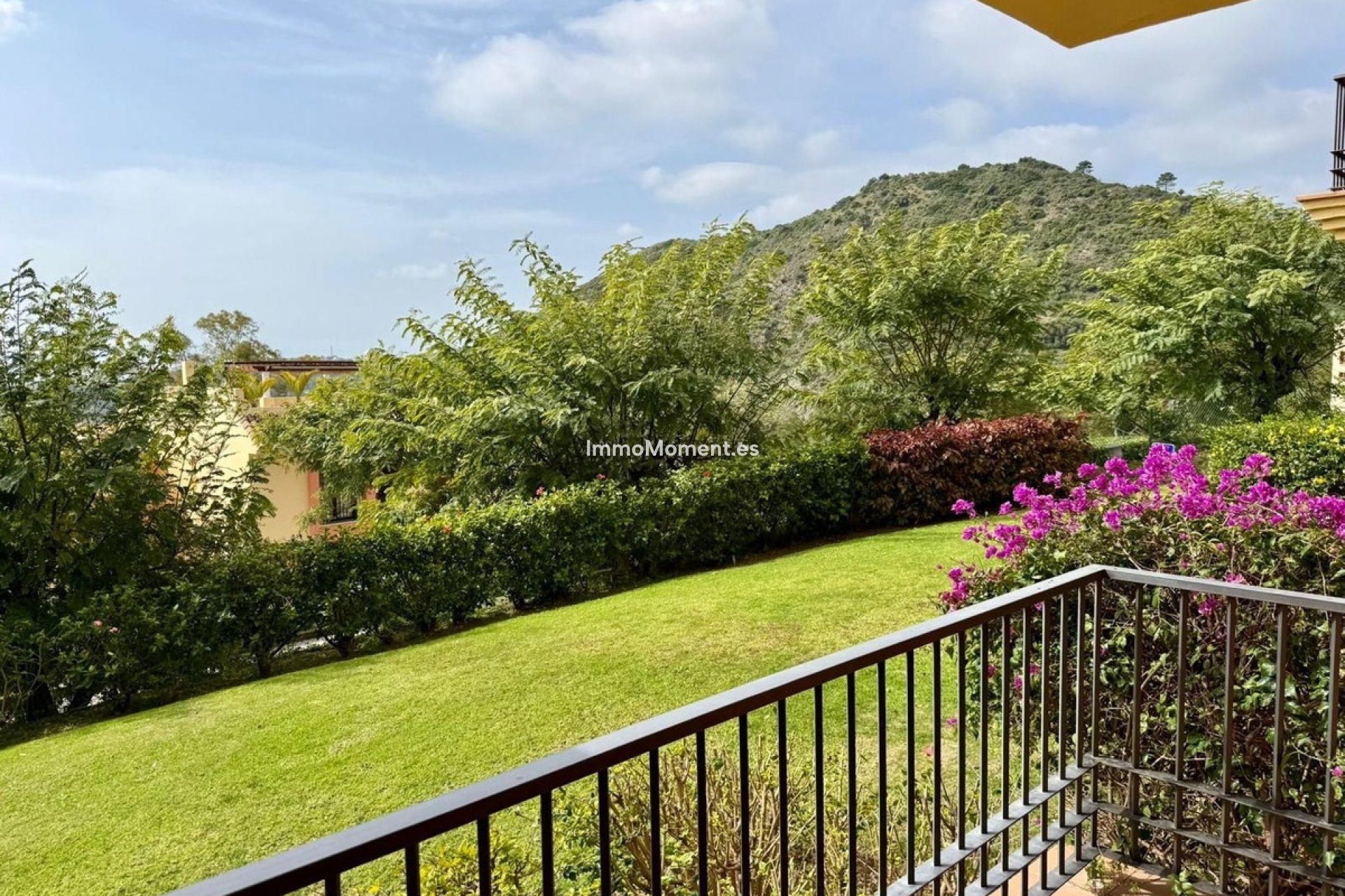 Resale - Apartment - Benahavís - Los Arqueros