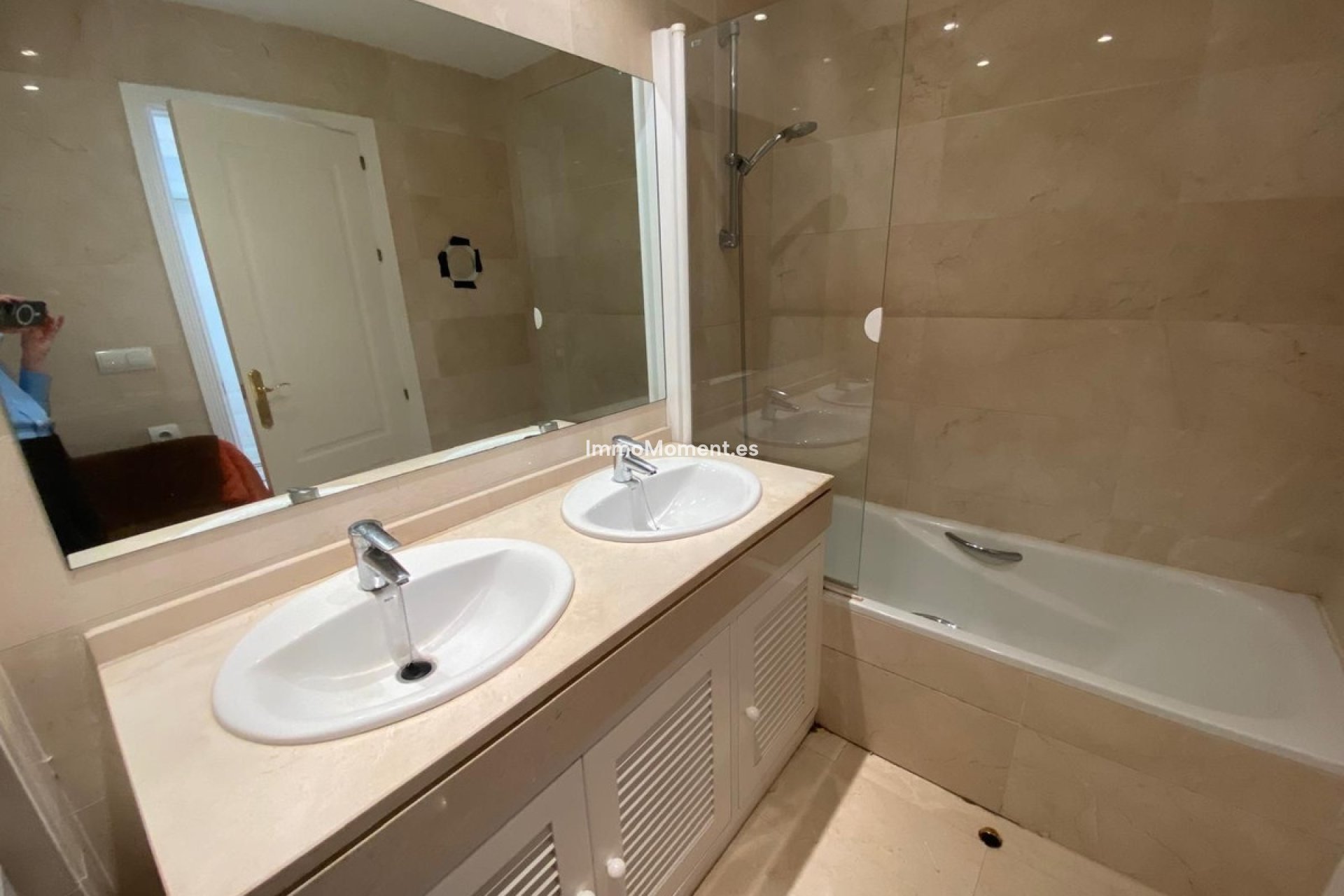 Resale - Apartment - Benahavís - Los Arqueros