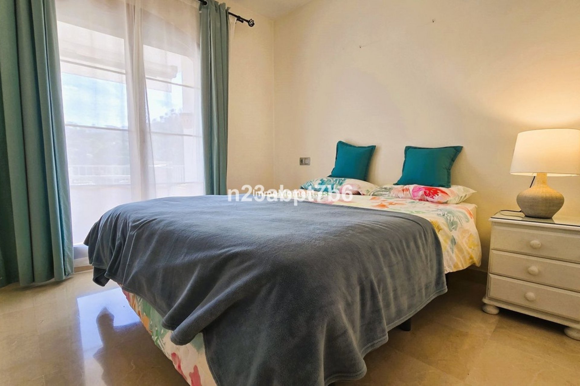 Resale - Apartment - Benahavís - Los Arqueros