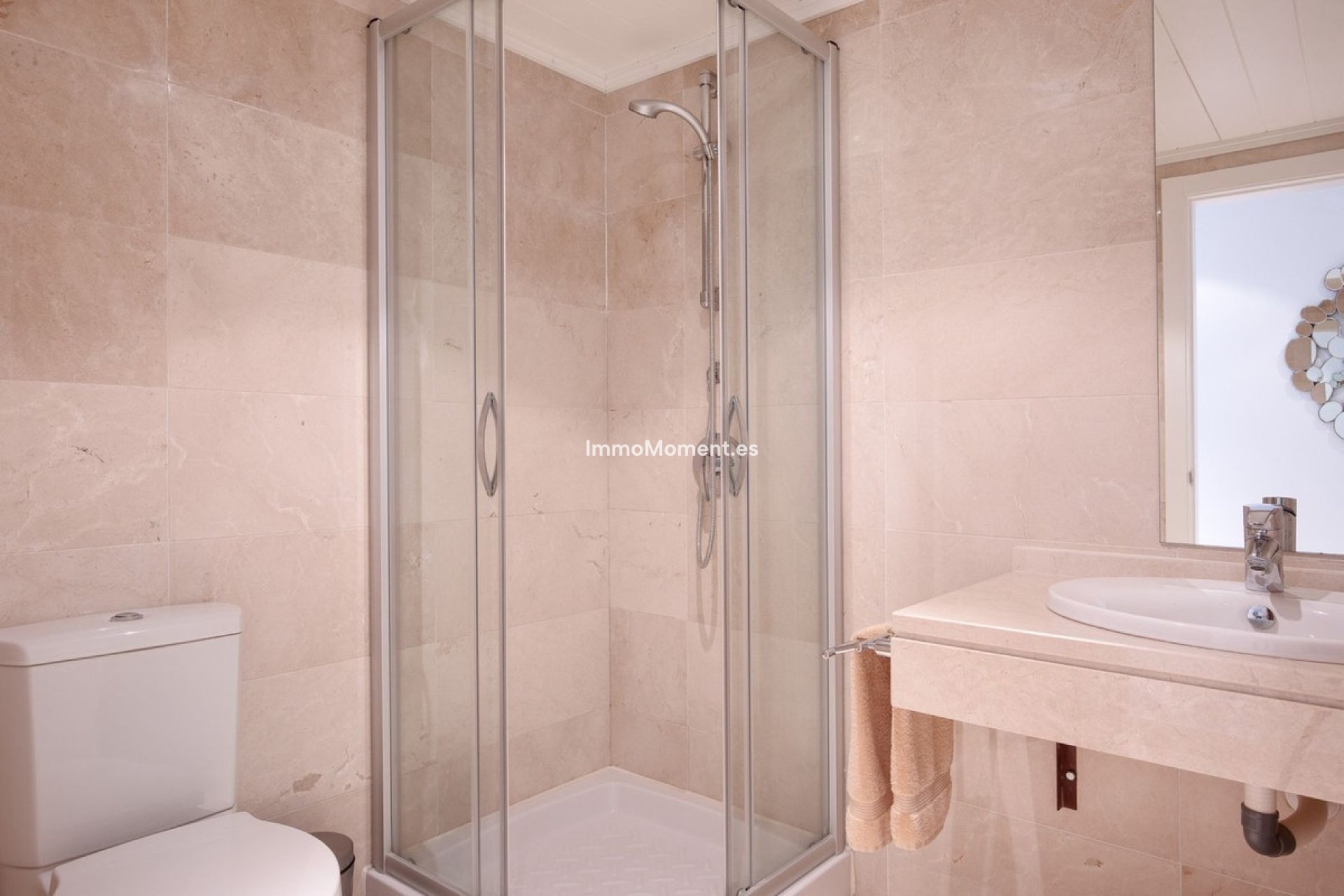 Resale - Apartment - Benahavís - Los Arqueros