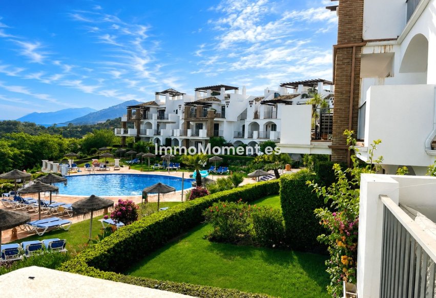 Resale - Apartment - Benahavís - Los Arqueros