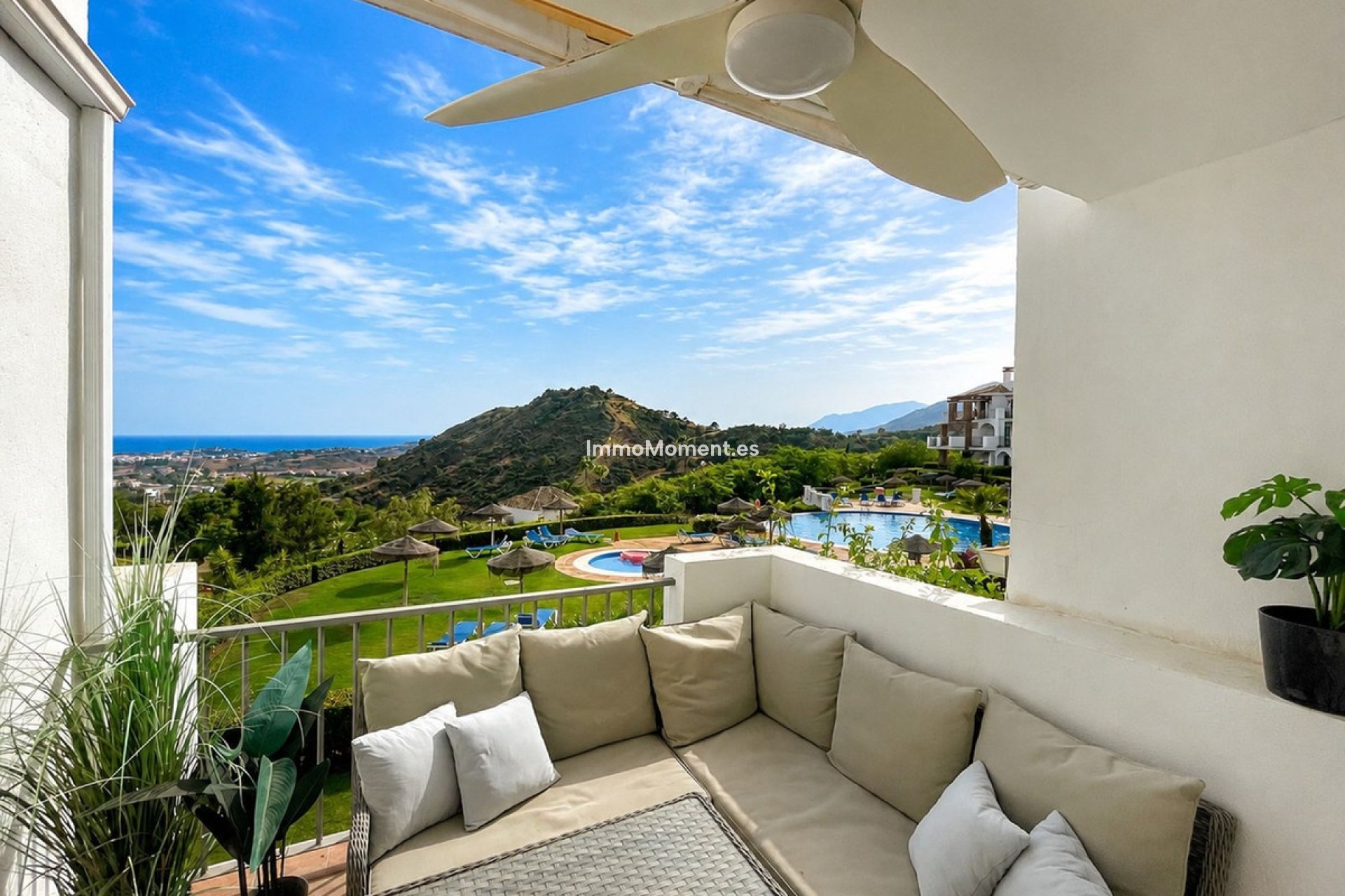 Resale - Apartment - Benahavís - Los Arqueros