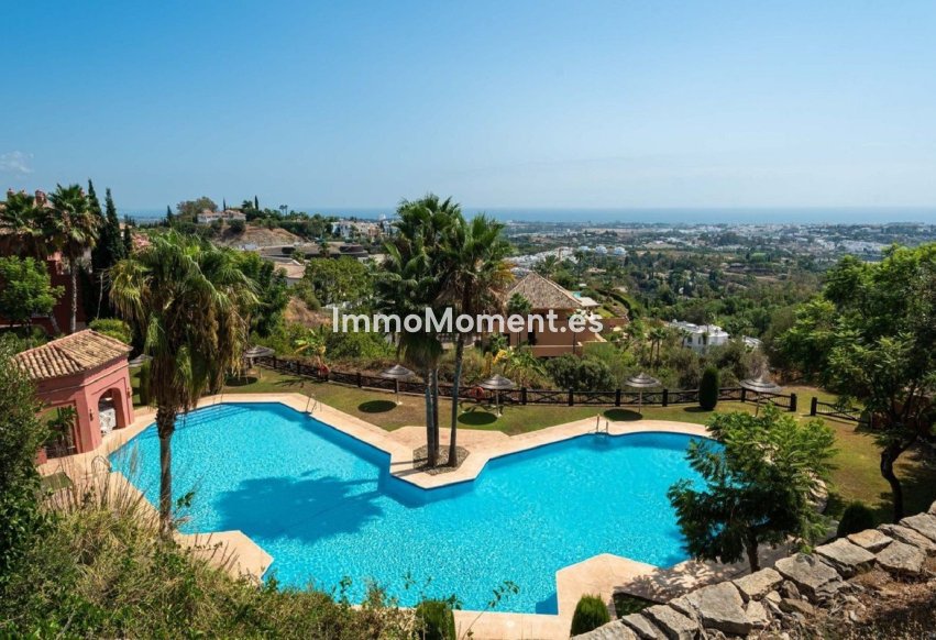 Resale - Apartment - Benahavís - Monte Halcones