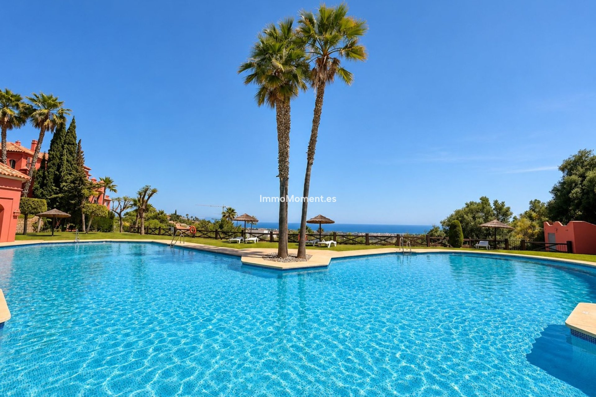 Resale - Apartment - Benahavís - Monte Halcones