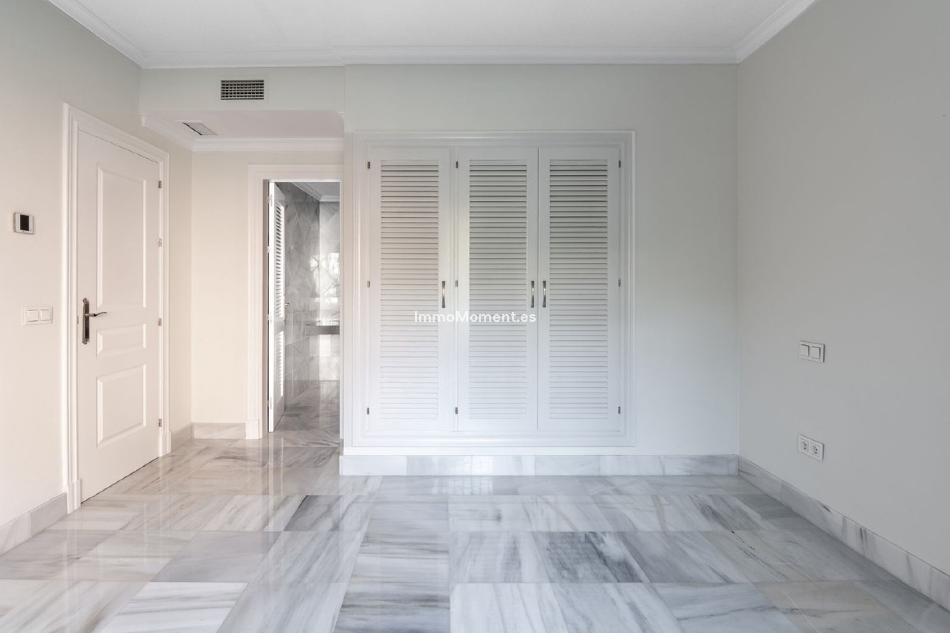 Resale - Apartment - Benahavís - Monte Halcones