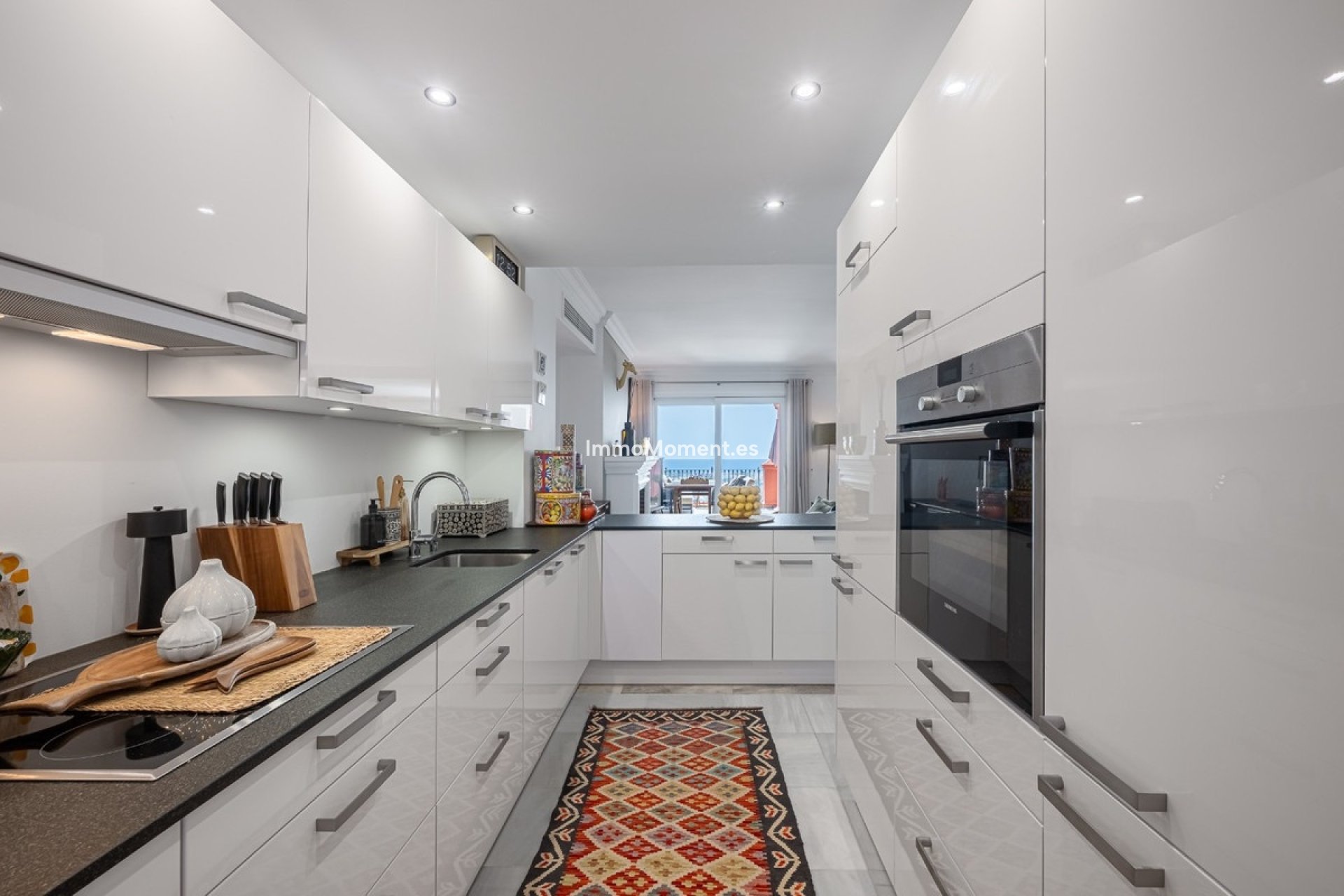 Resale - Apartment - Benahavís - Monte Halcones