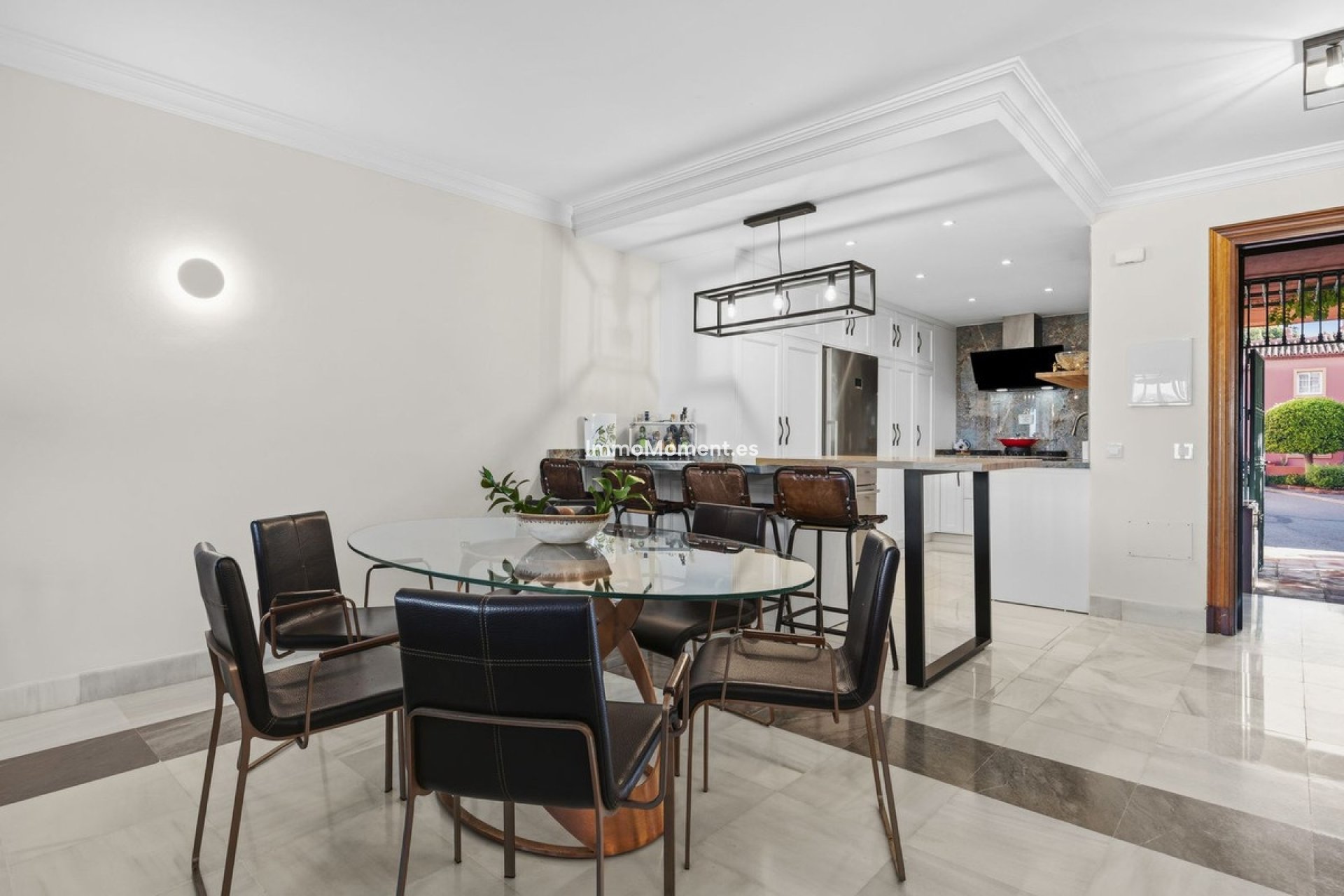 Resale - Apartment - Benahavís - Monte Halcones