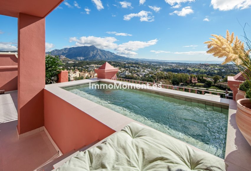 Resale - Apartment - Benahavís - Monte Halcones
