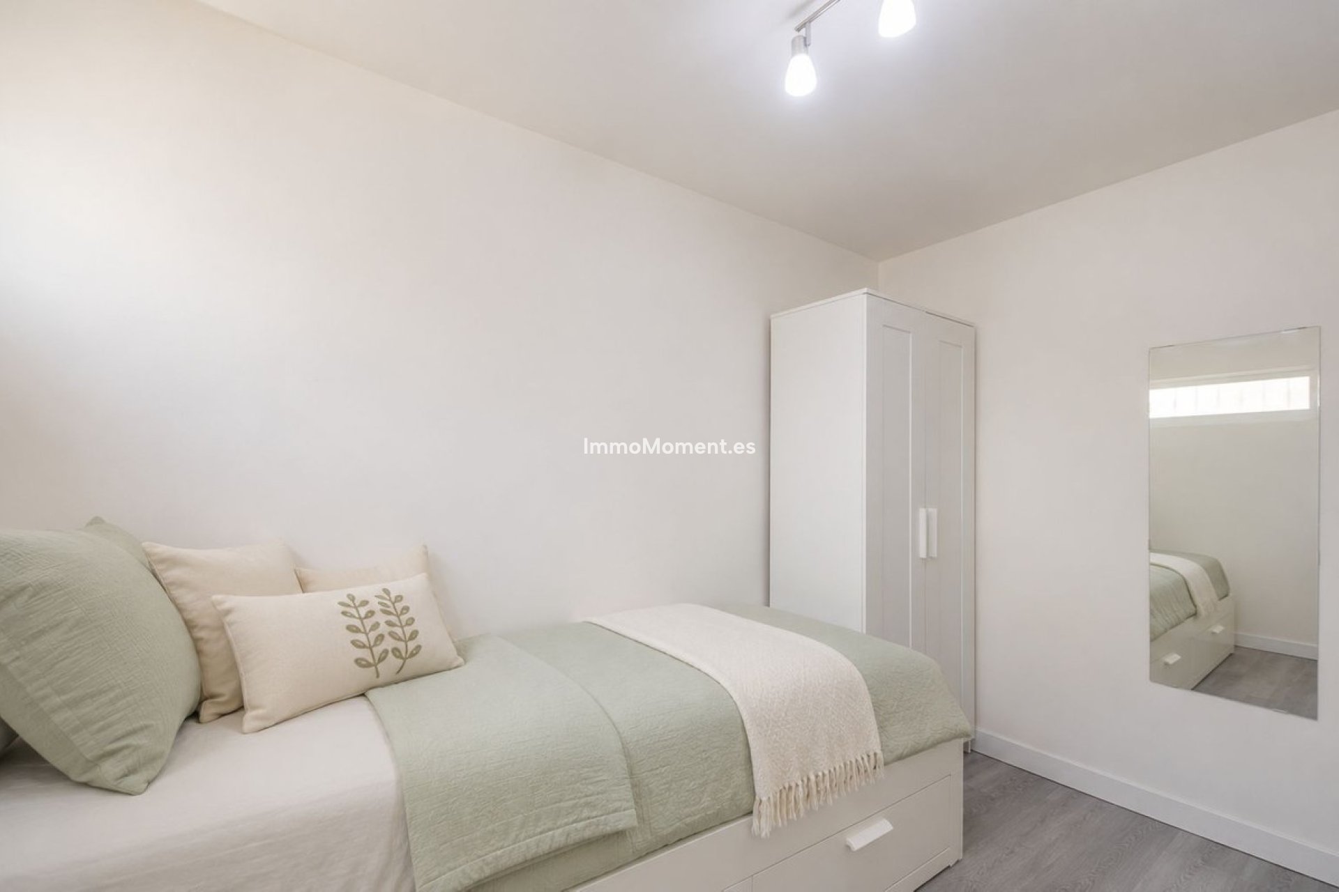 Resale - Apartment - Benalmadena - Benalmadena Centro