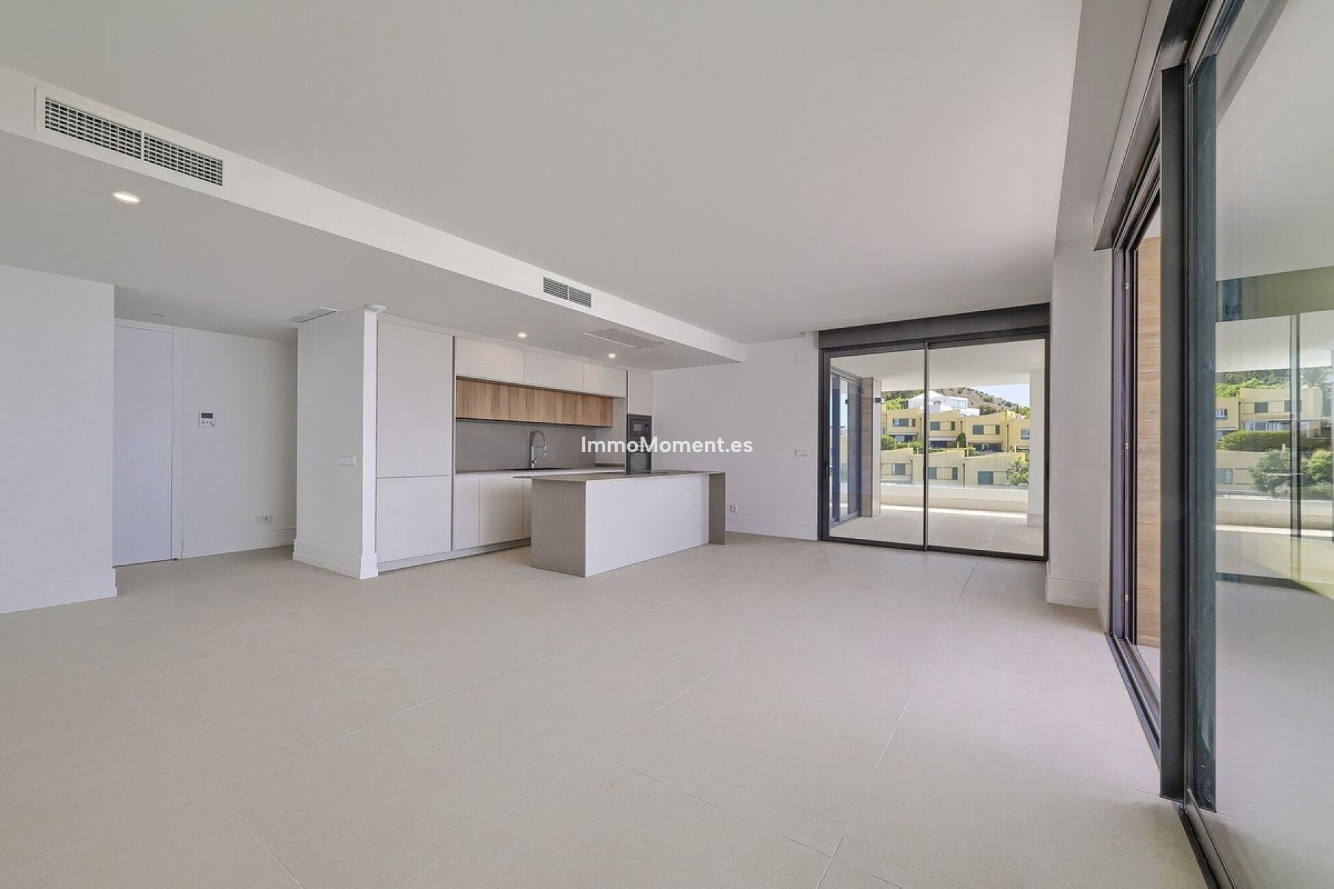 Resale - Apartment - Benalmadena - Benalmadena Centro