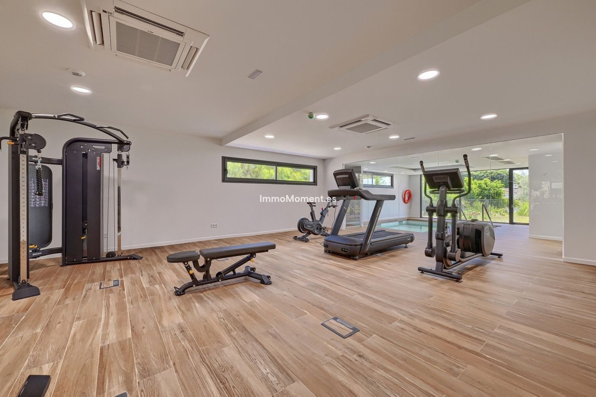 Resale - Apartment - Benalmadena - Benalmadena Centro