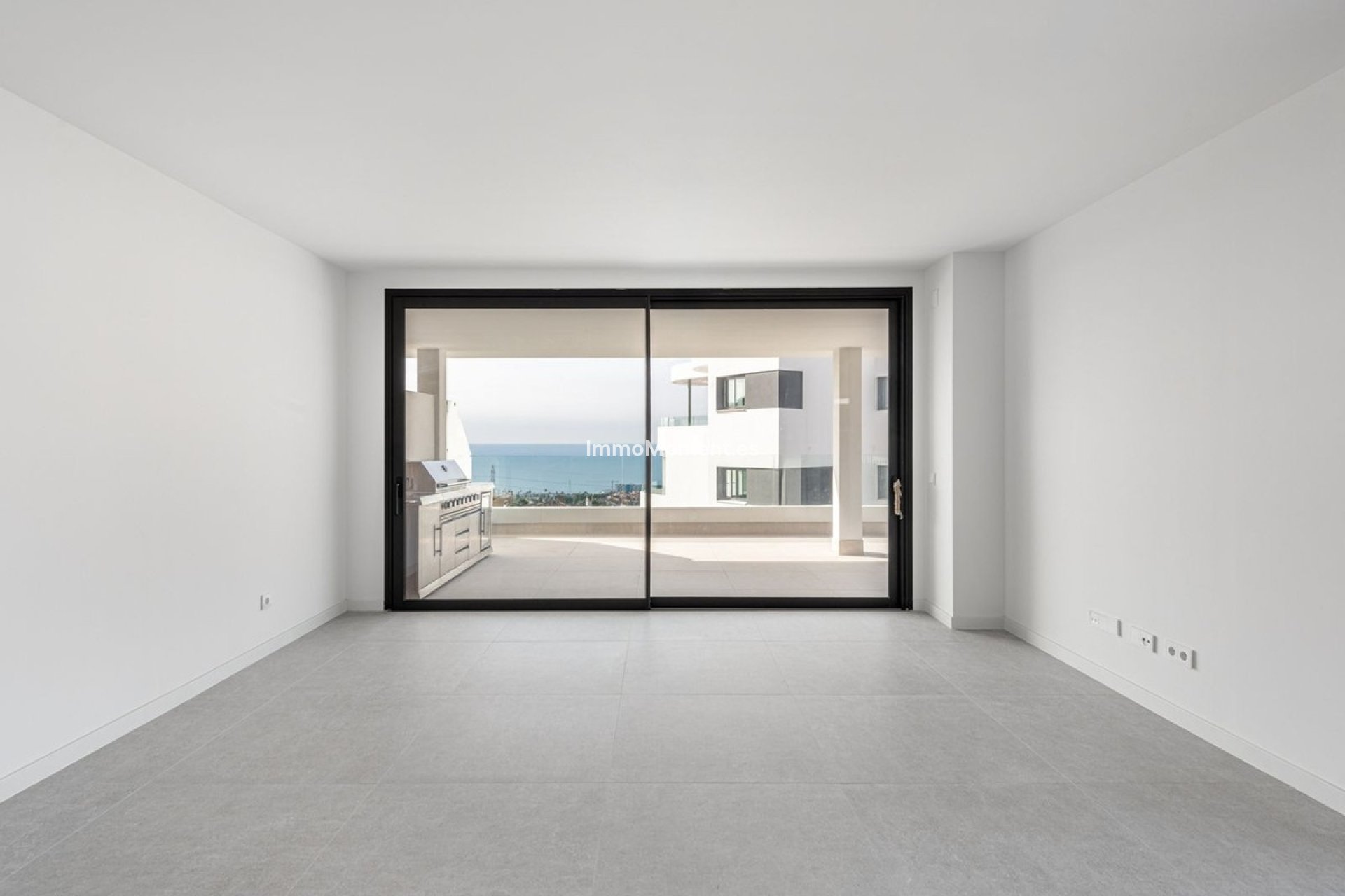 Resale - Apartment - Benalmadena - Benalmadena Centro