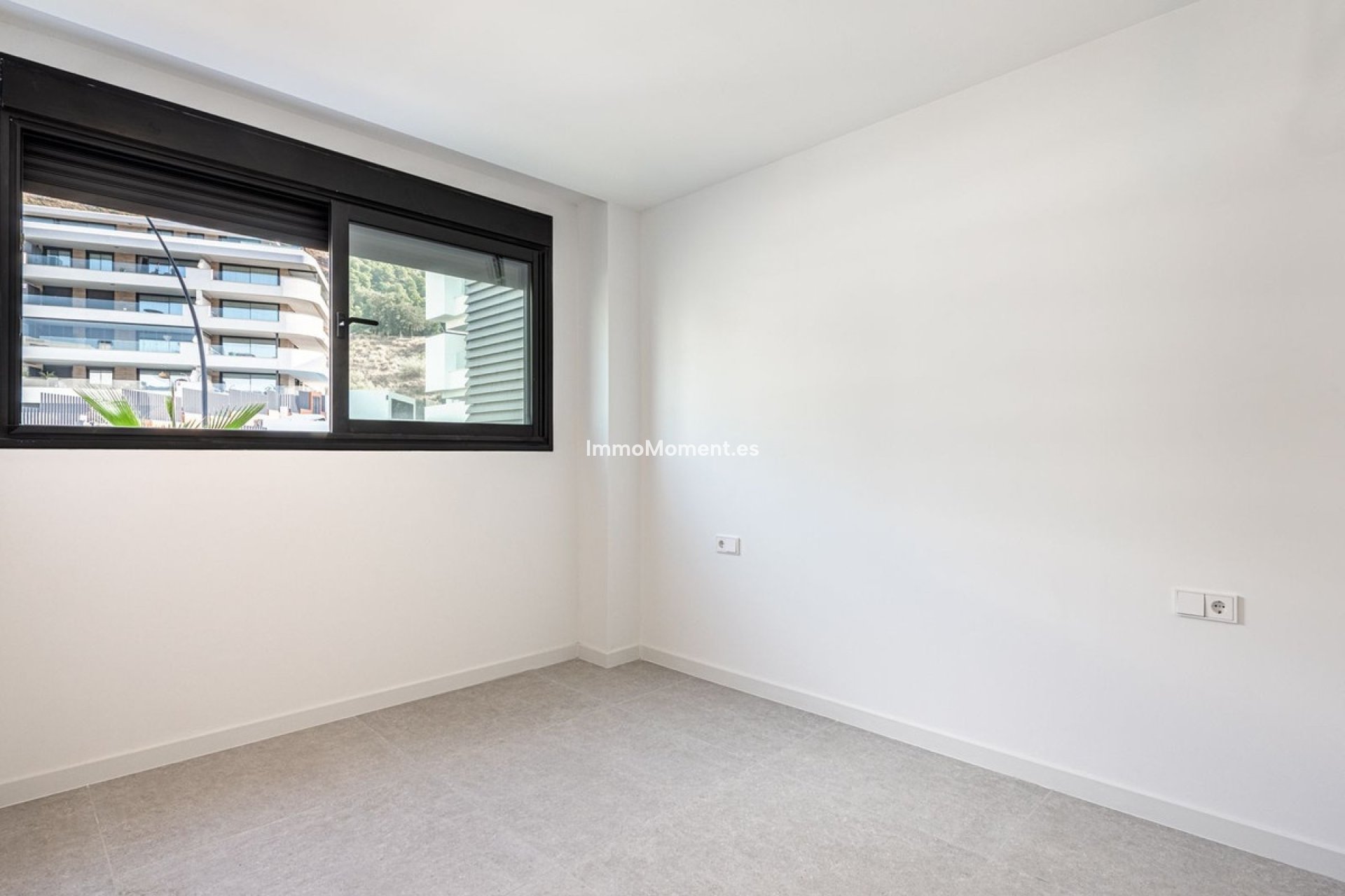 Resale - Apartment - Benalmadena - Benalmadena Centro