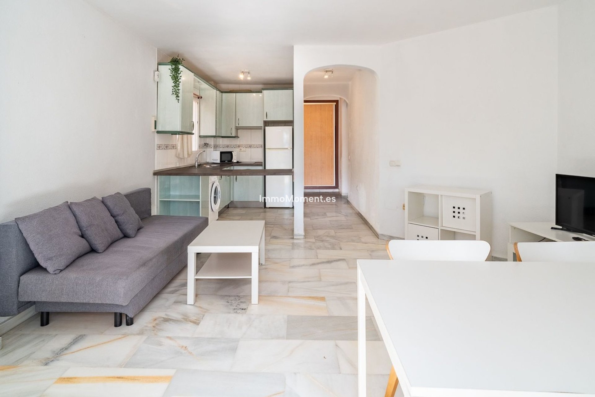 Resale - Apartment - Benalmadena - Benalmadena Centro