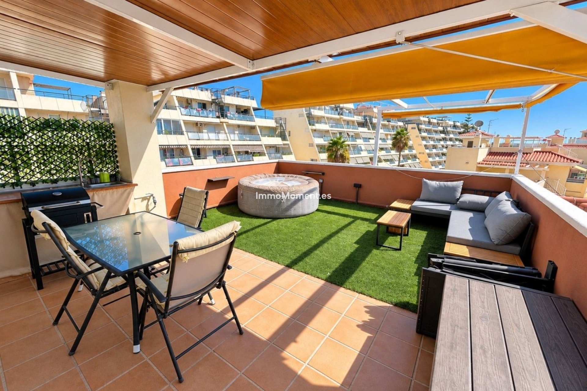 Resale - Apartment - Benalmadena - Benalmadena Centro