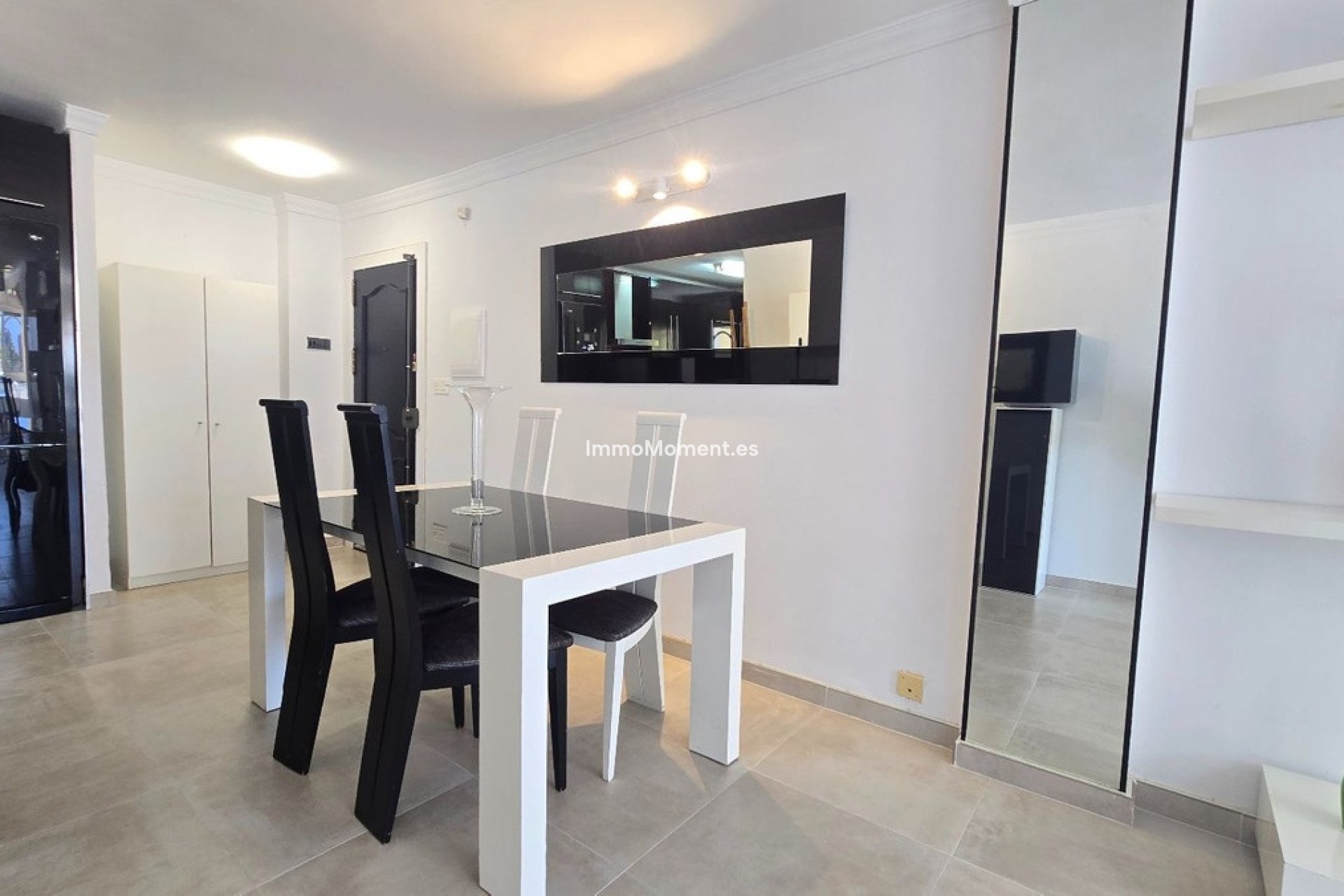 Resale - Apartment - Benalmadena - Benalmadena Centro