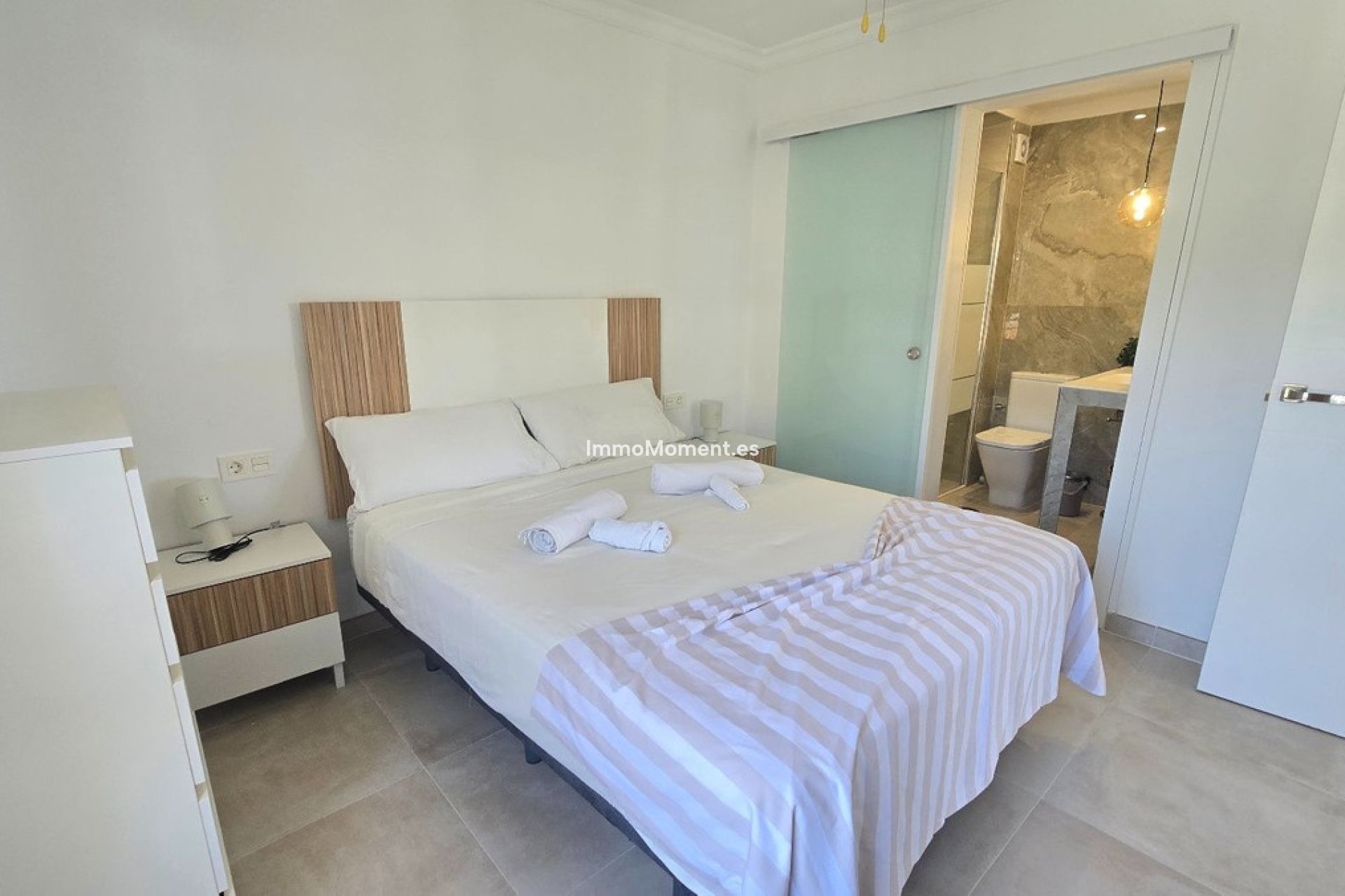Resale - Apartment - Benalmadena - Benalmadena Centro