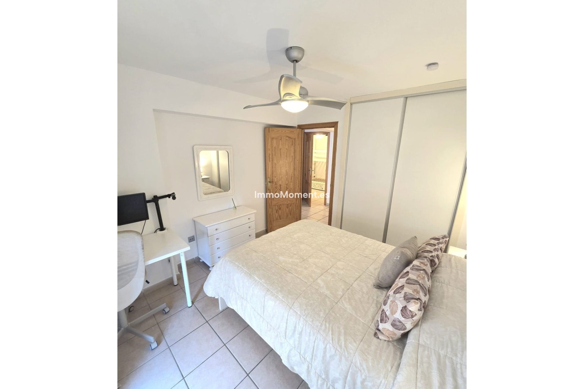 Resale - Apartment - Benalmadena - Benalmadena Centro