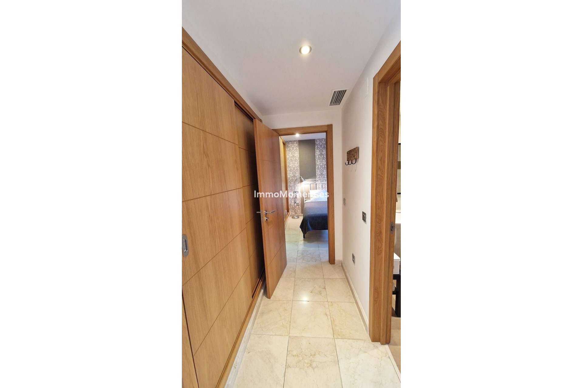 Resale - Apartment - Benalmadena - Benalmadena Centro