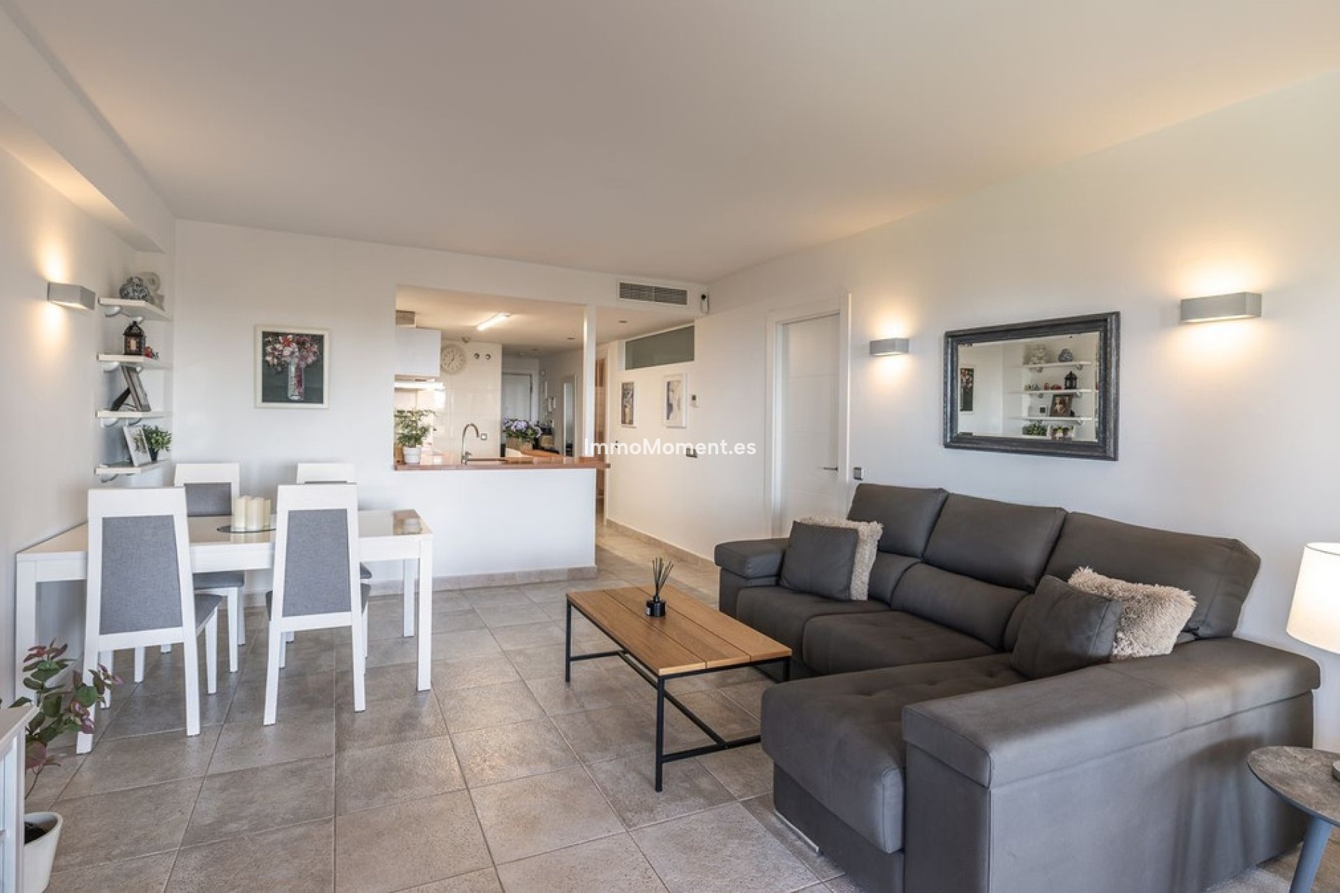 Resale - Apartment - Benalmadena - Benalmadena Centro