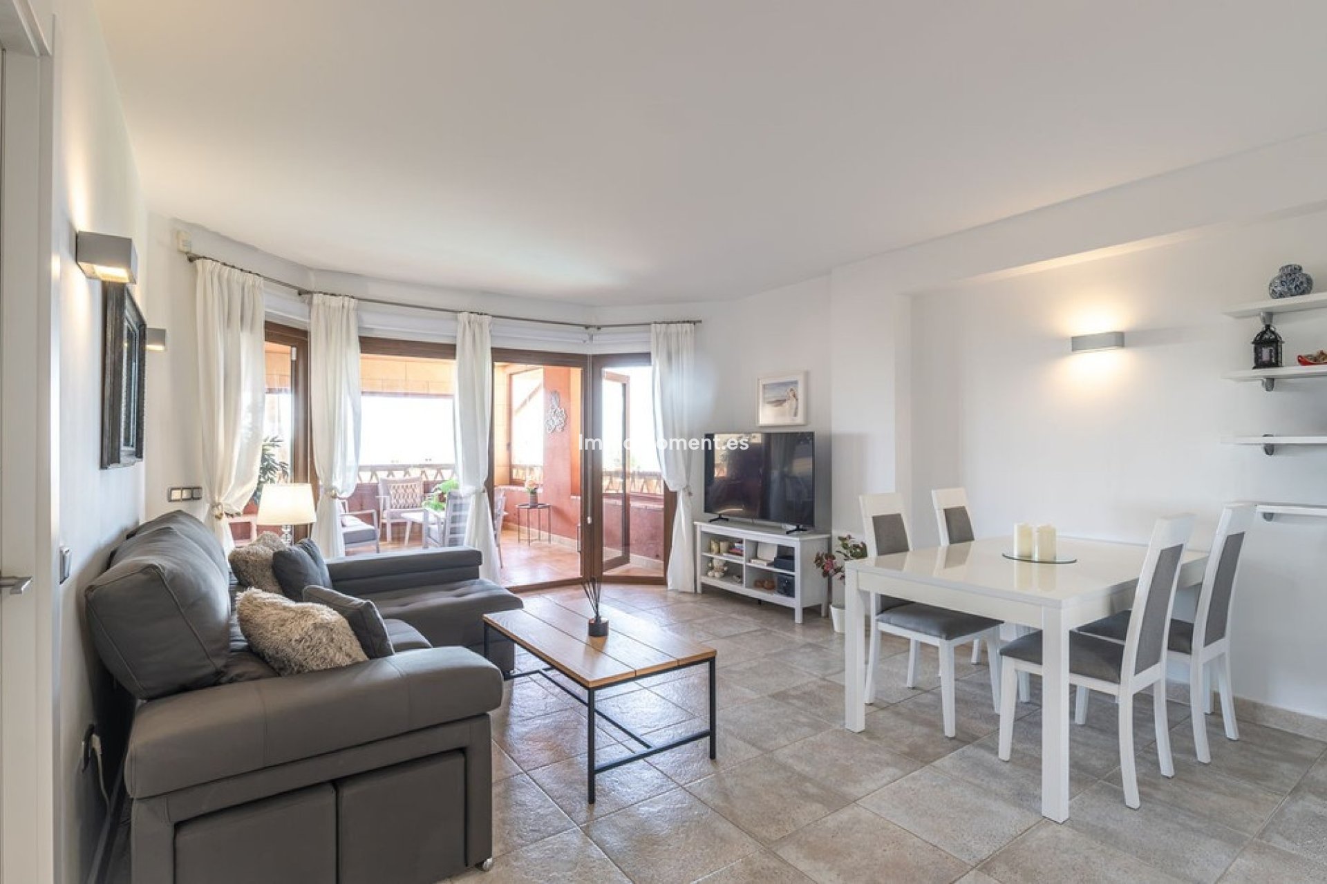Resale - Apartment - Benalmadena - Benalmadena Centro