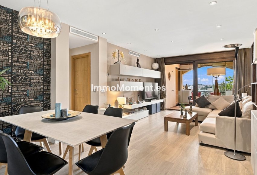 Resale - Apartment - Benalmadena - Benalmadena Centro