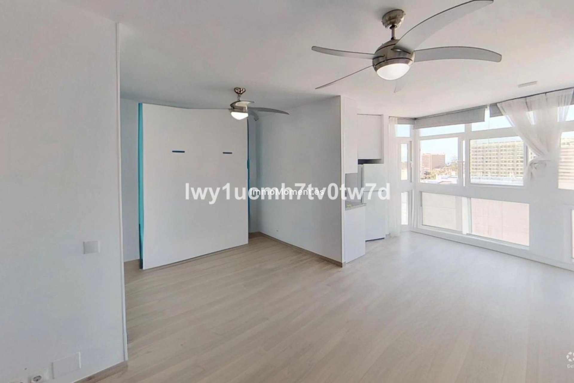 Resale - Apartment - Benalmadena - Benalmadena Centro