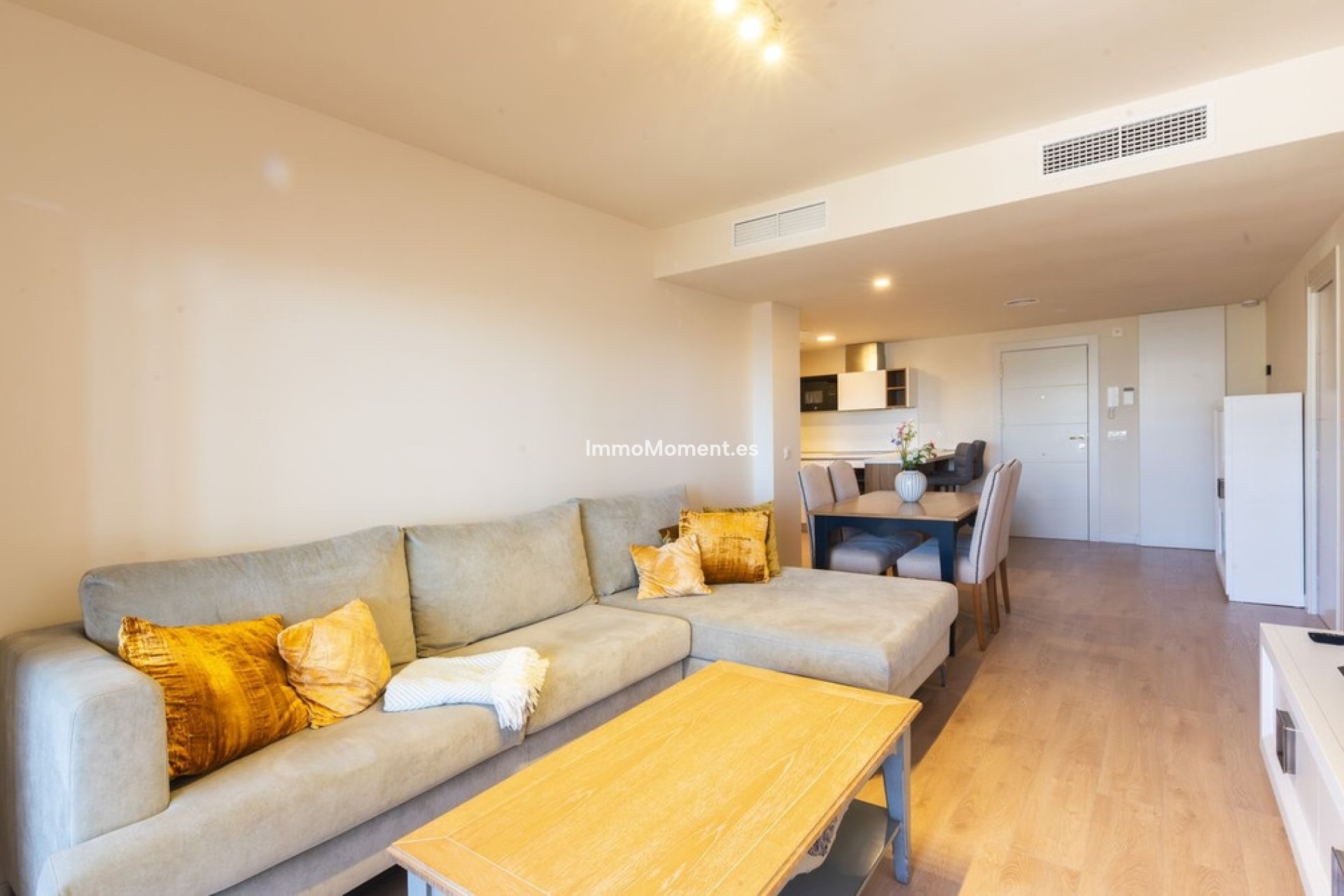 Resale - Apartment - Benalmadena - Benalmadena Centro