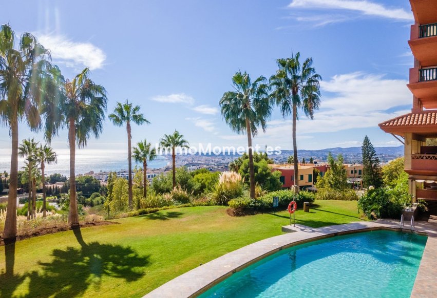 Resale - Apartment - Benalmadena - Benalmadena Centro