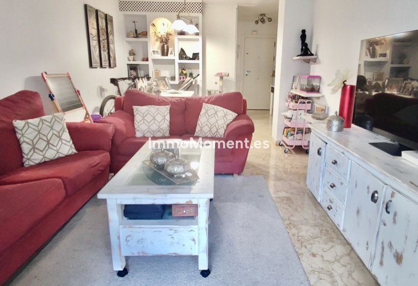 Resale - Apartment - Benalmadena - Benalmadena Centro