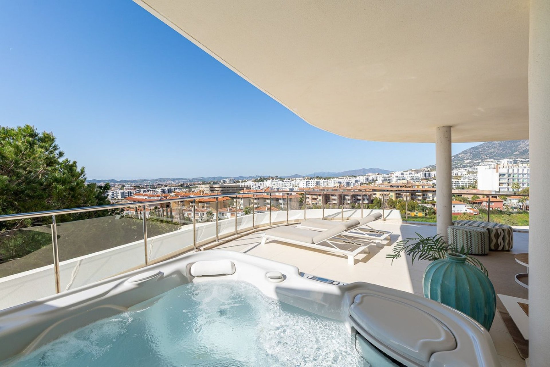 Resale - Apartment - Benalmadena - Benalmadena Centro