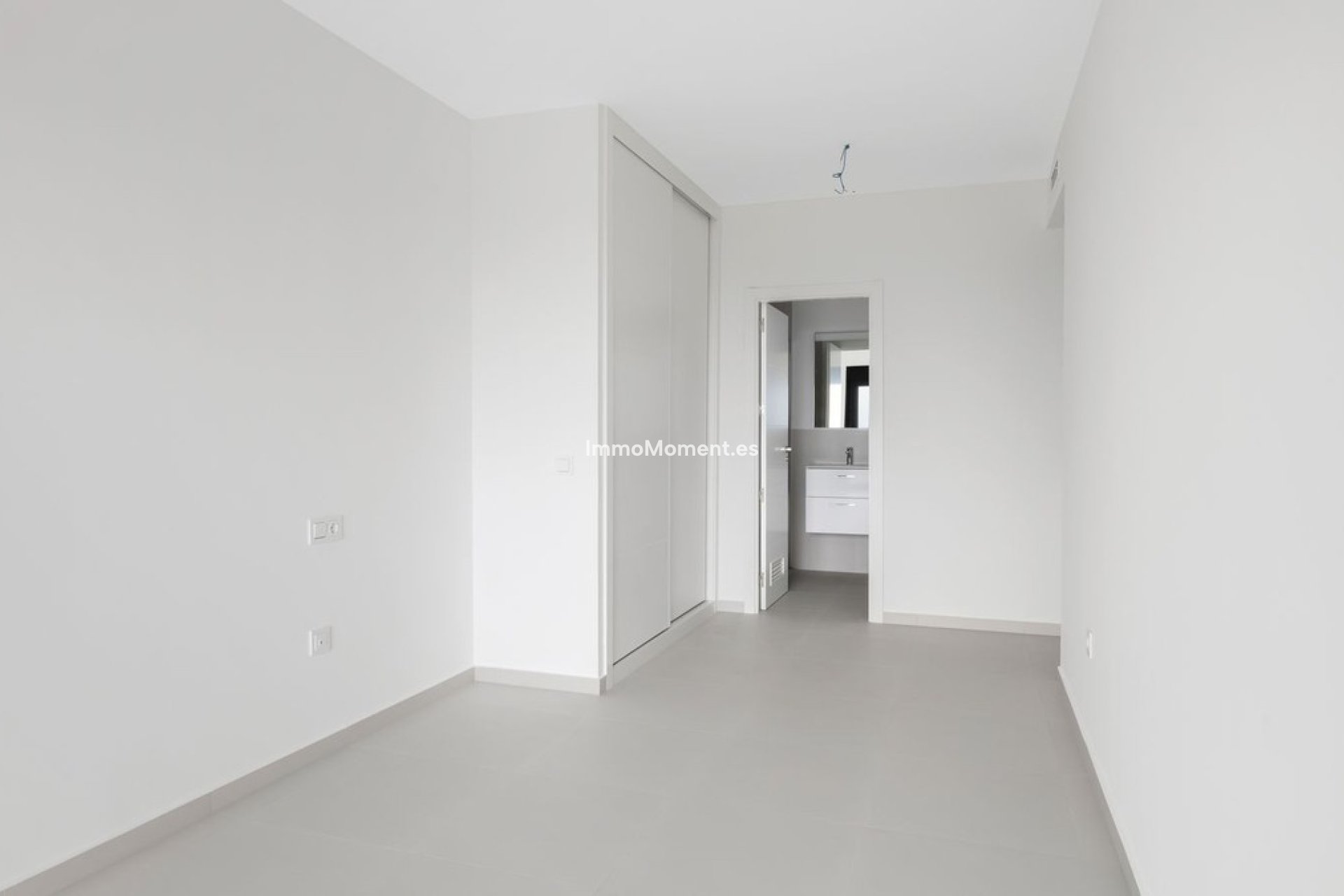 Resale - Apartment - Benalmadena - Benalmadena Centro