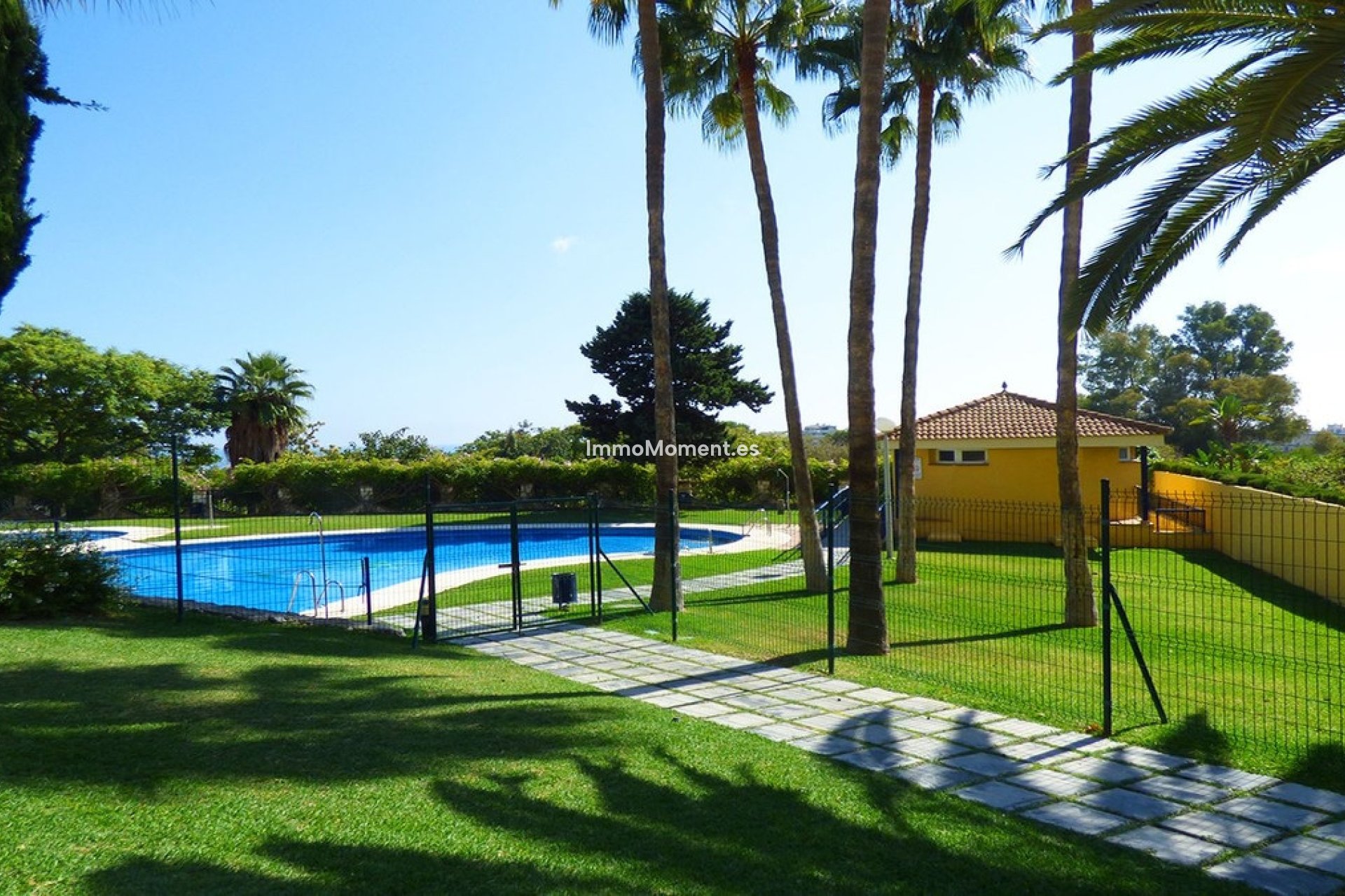 Resale - Apartment - Benalmadena - Benalmadena Centro