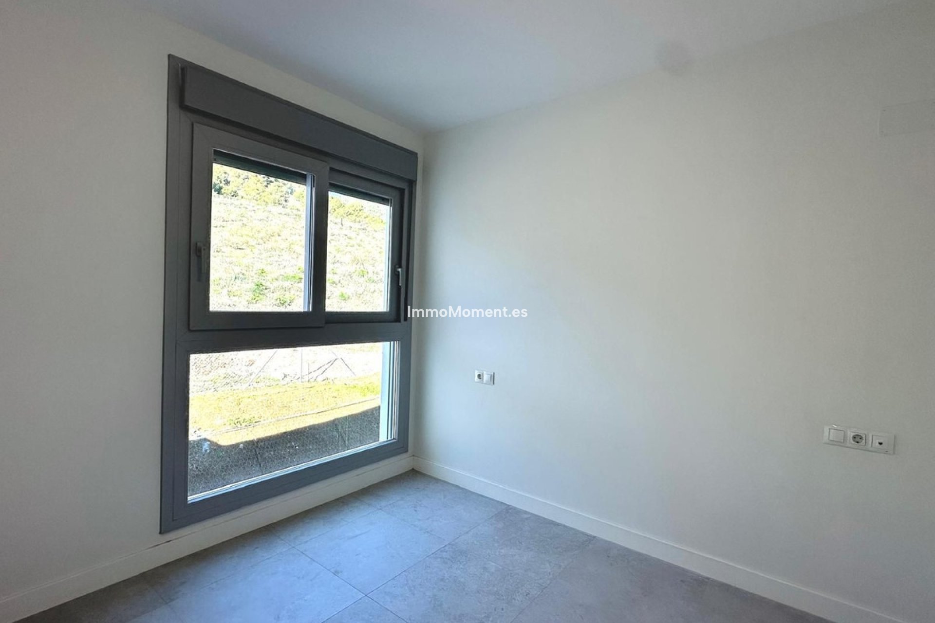 Resale - Apartment - Benalmadena - Benalmadena Centro