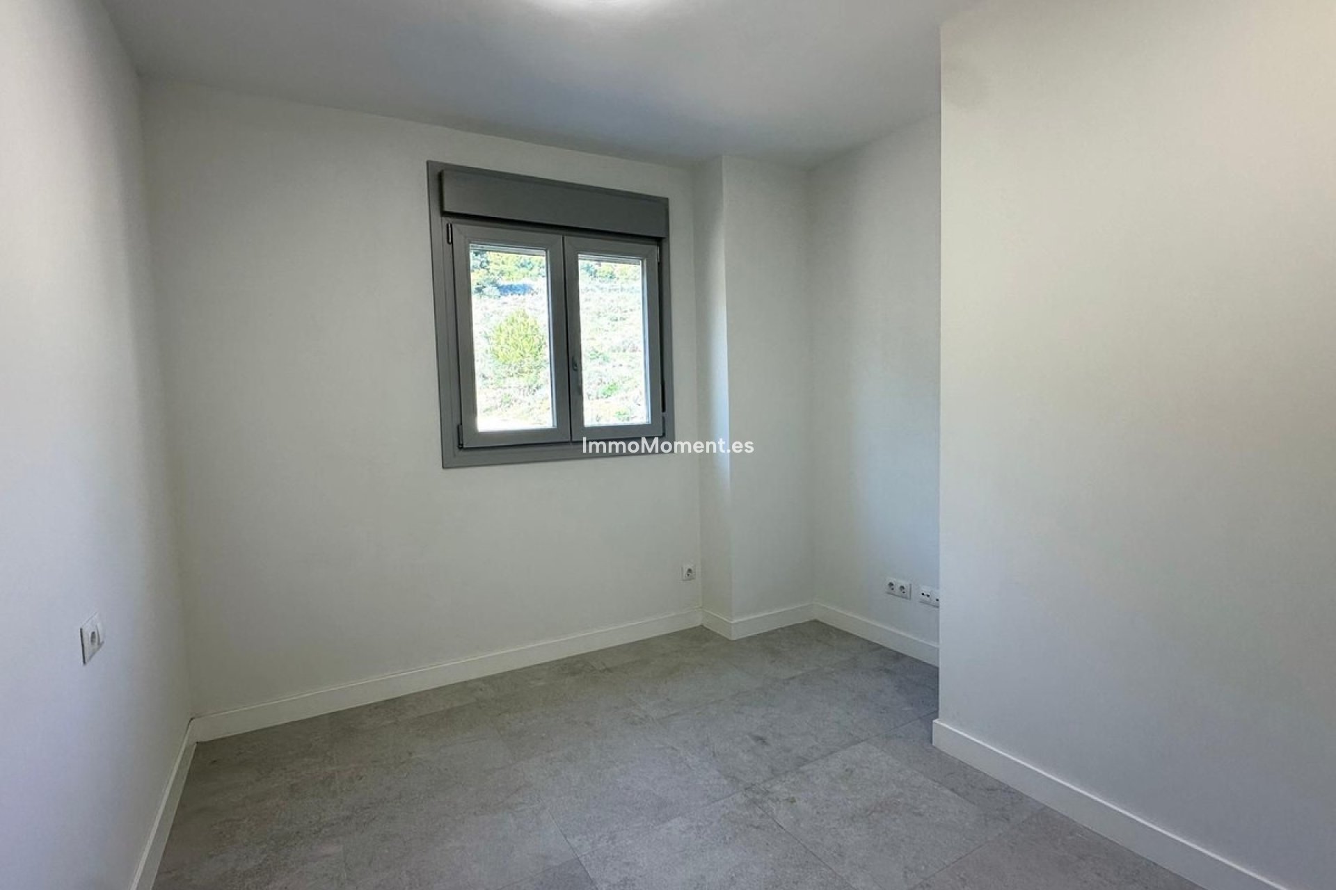 Resale - Apartment - Benalmadena - Benalmadena Centro