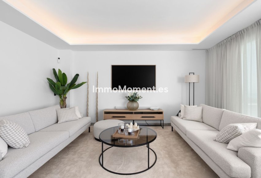 Resale - Apartment - Benalmadena - Benalmadena Centro