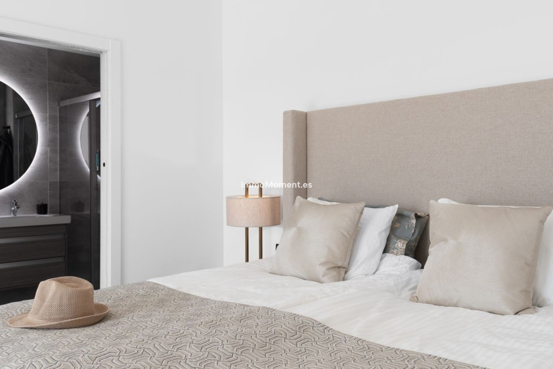 Resale - Apartment - Benalmadena - Benalmadena Centro