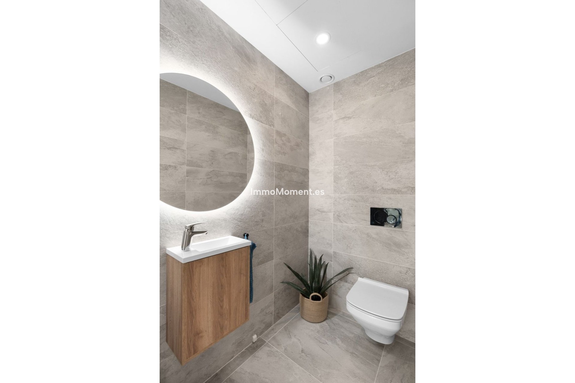 Resale - Apartment - Benalmadena - Benalmadena Centro