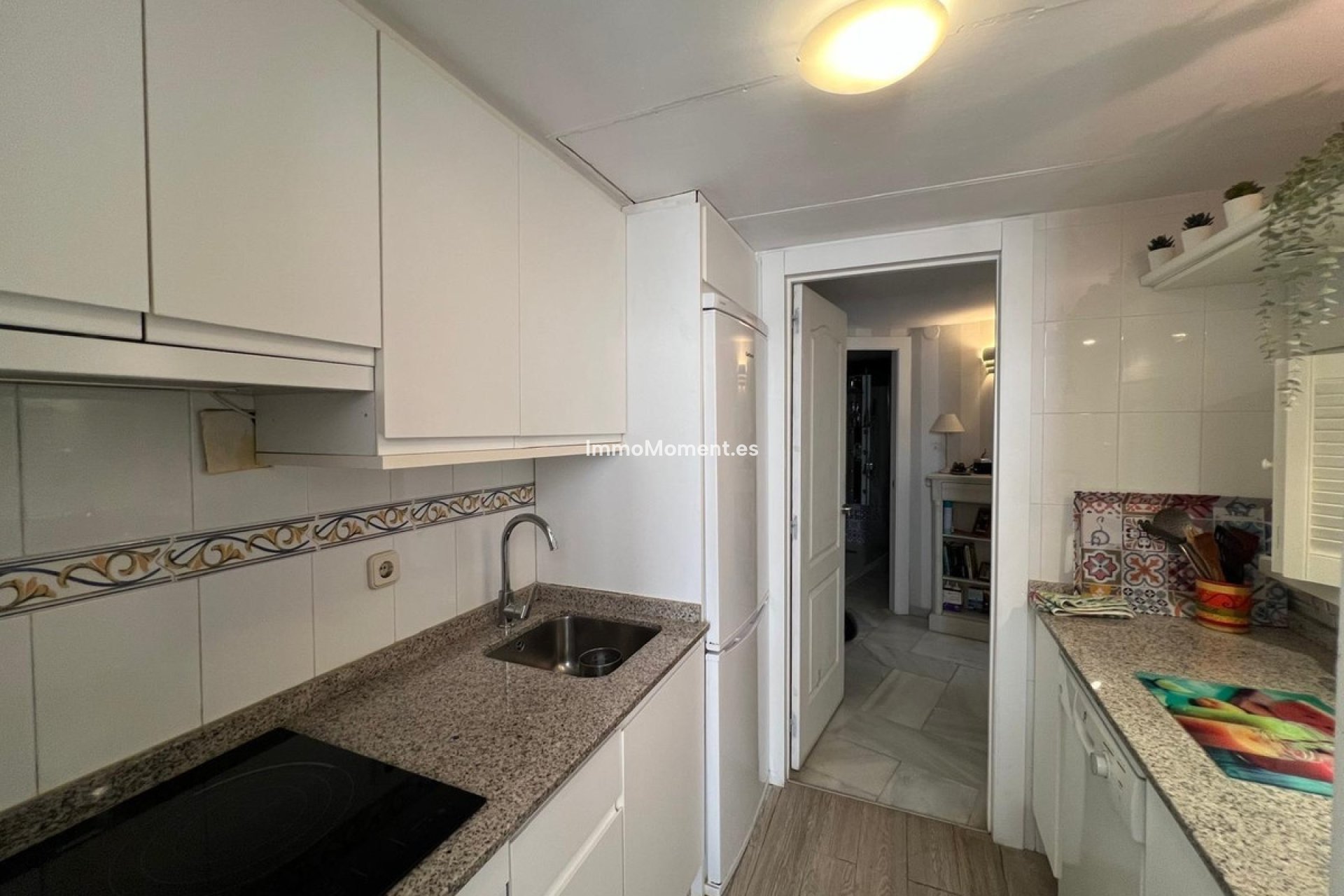 Resale - Apartment - Benalmadena - Benalmadena Centro