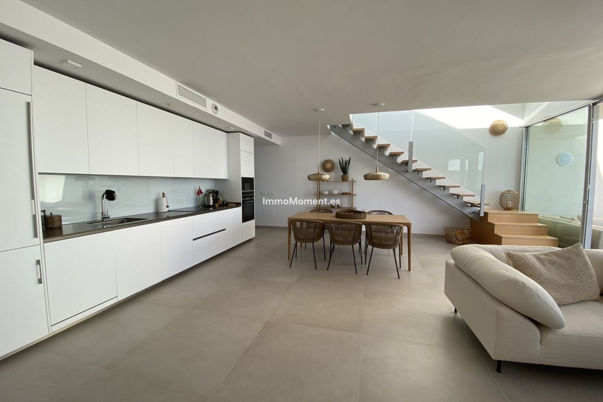 Resale - Apartment - Benalmadena - Benalmadena Centro