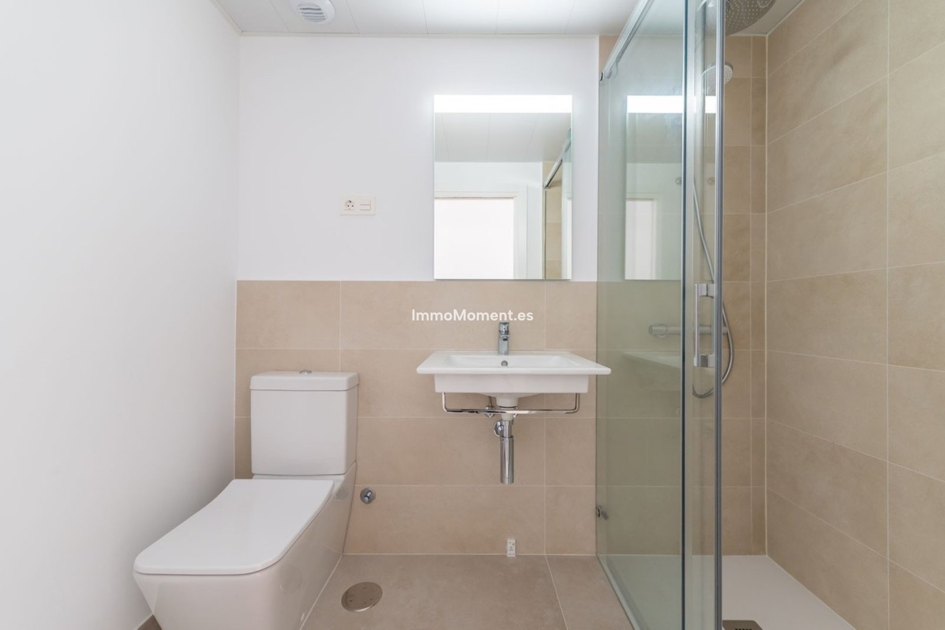 Resale - Apartment - Benalmadena - Benalmadena Centro