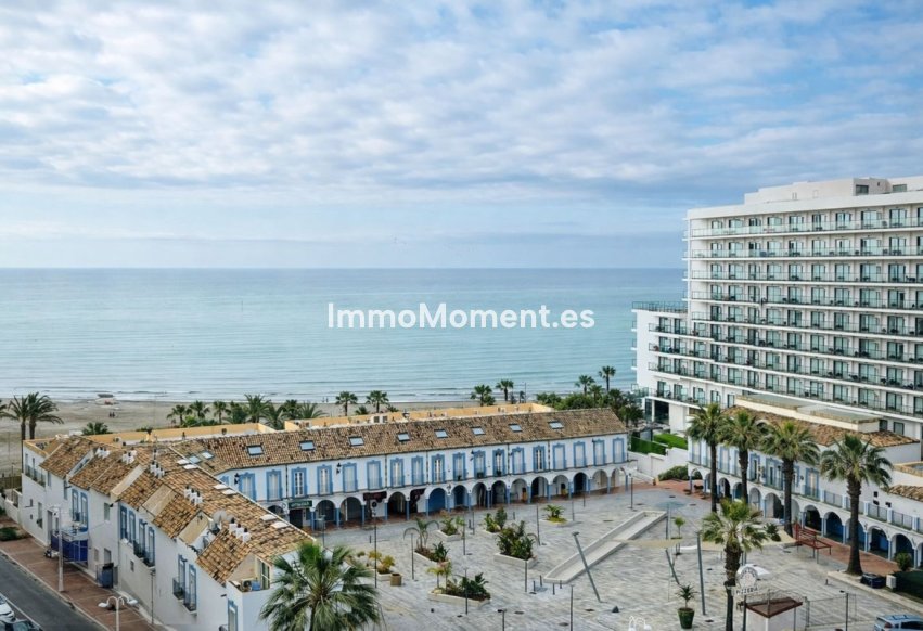Resale - Apartment - Benalmadena - Benalmadena Centro