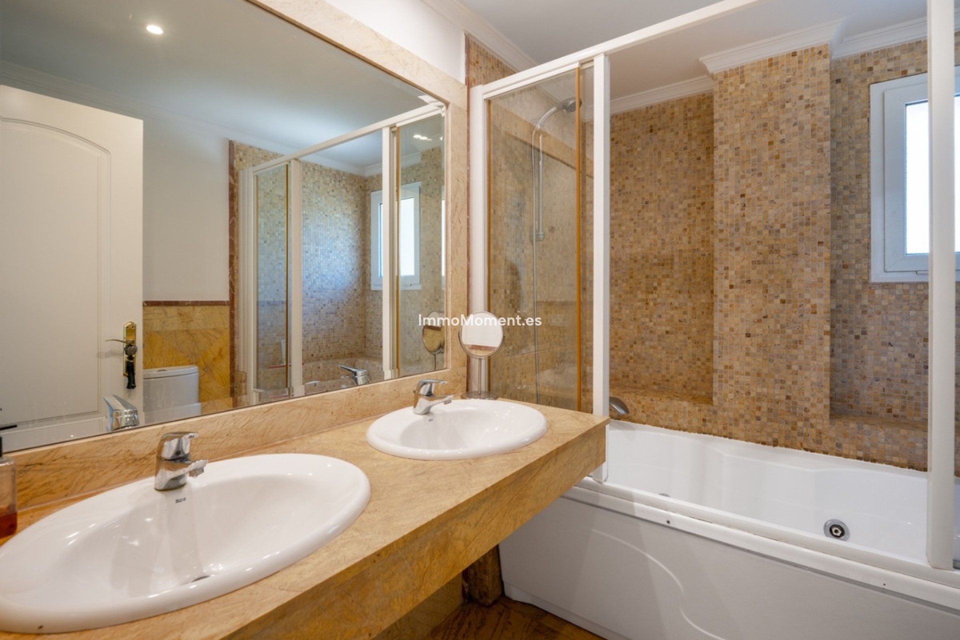 Resale - Apartment - Benalmadena - Benalmadena Centro