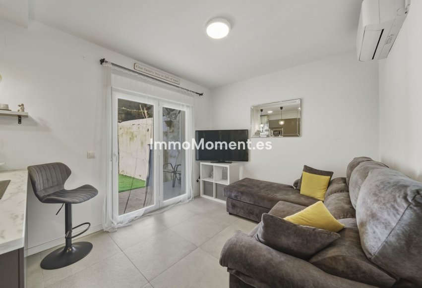 Resale - Apartment - Benalmadena - Benalmadena Centro