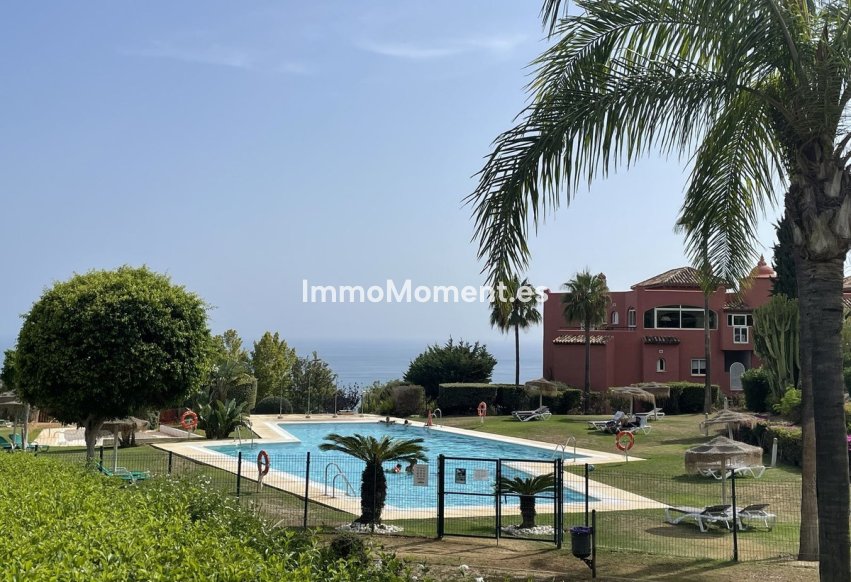 Resale - Apartment - Benalmadena - Benalmadena Centro