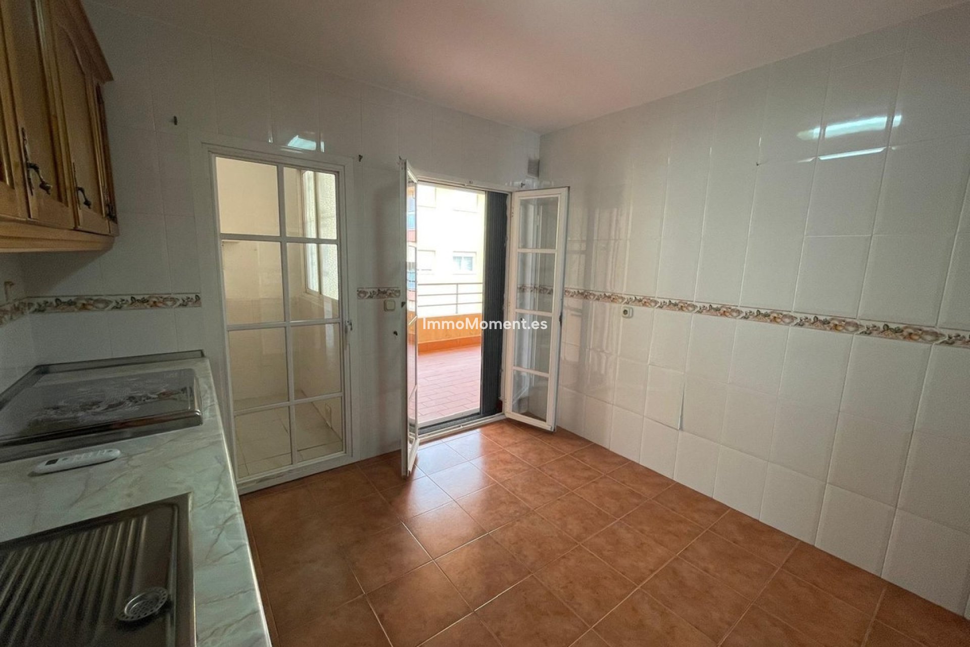 Resale - Apartment - Benalmadena - Benalmadena Centro